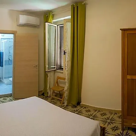 I Tre Scalini Bed & Breakfast 3*